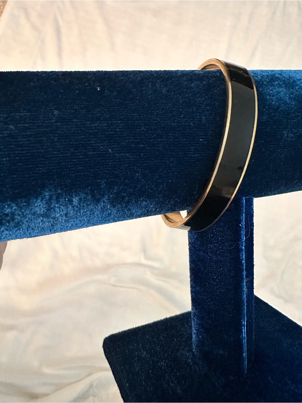 Kate Spade New York "An Ace Up Your Sleeve" Idiom Bangle